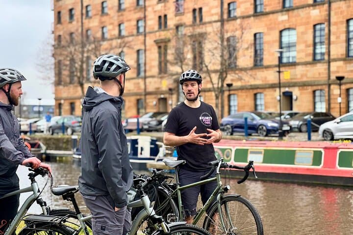 Essential Bike and E‑Bike Tour of Glasgow: River Clyde Loop & Historic Sights photo 4