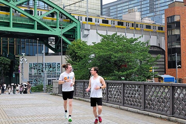 Run Tokyo's Imperial Palace: 7K Group Running Tour with Local Guide
