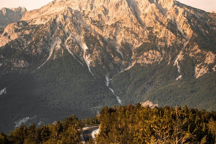 Day Trip to Theth: Hiking Albania's Alpine Trails and the Blue Eye photo 4