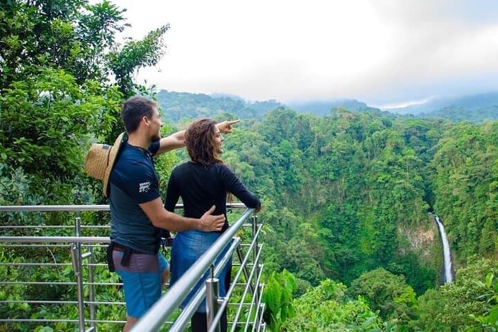 La Fortuna Waterfall & Arenal Zipline: Canopy Hike, Swim and Flight photo 4