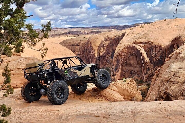 Moab KRX 1000 4-Seat UTV Rental — Explore Moab's Red-Rock Playground photo 4