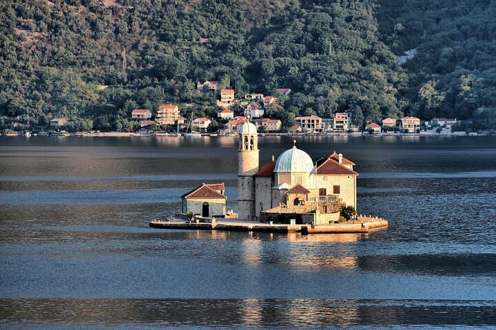 Day Trip from Dubrovnik: Montenegro & Kotor Bay Boat Cruise