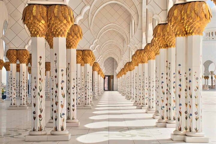 Private Sheikh Zayed Grand Mosque Tour from Dubai — Abu Dhabi Highlights & Insider Tips photo 6