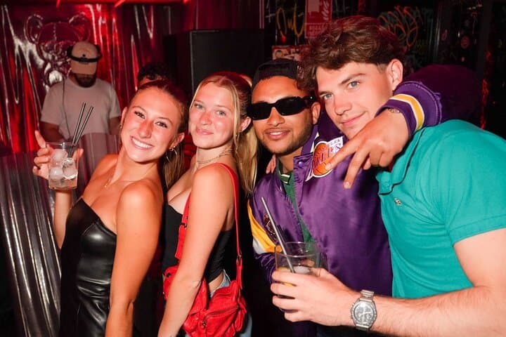 Wynwood Pub Crawl: Miami Nightlife Guide to Bars, Clubs & Street Art