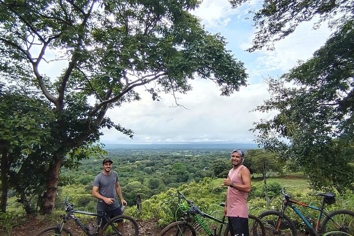 Cañas Dulces Mountain Bike & Natural Pool Ride — Liberia Countryside Adventure photo 6