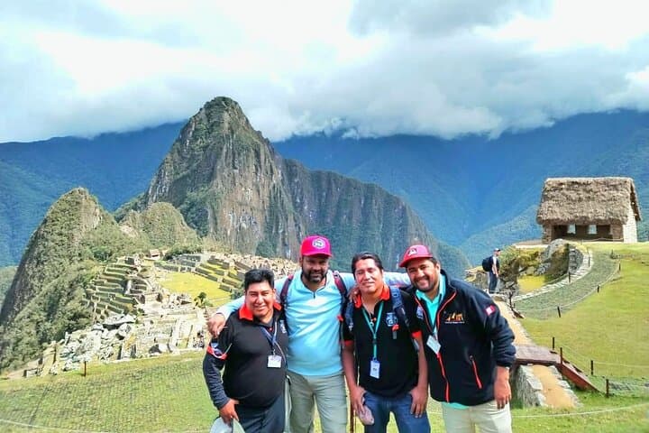 Private Guided Tour of Machu Picchu — Photo-Friendly Circuits and Local Insight photo 4