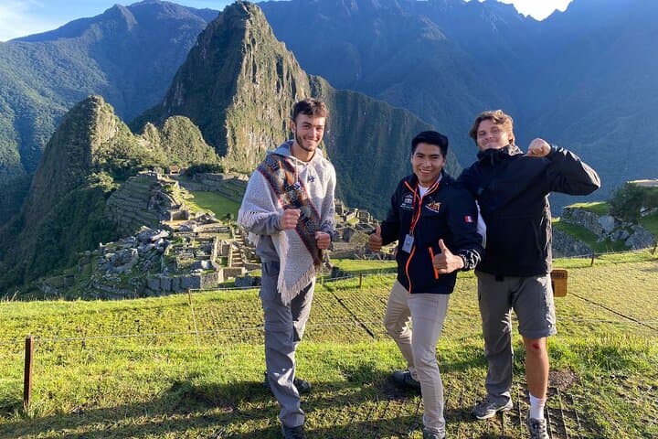 Private Guided Tour of Machu Picchu — Photo-Friendly Circuits and Local Insight photo 2
