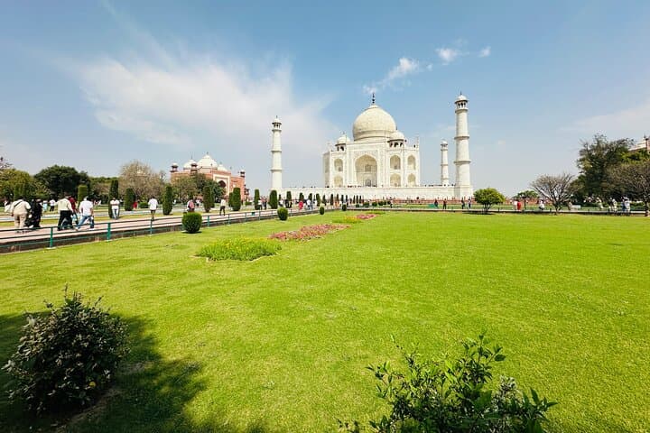 Taj Mahal Day Trip by Superfast Train from Delhi — Complete Visitor Guide photo 6