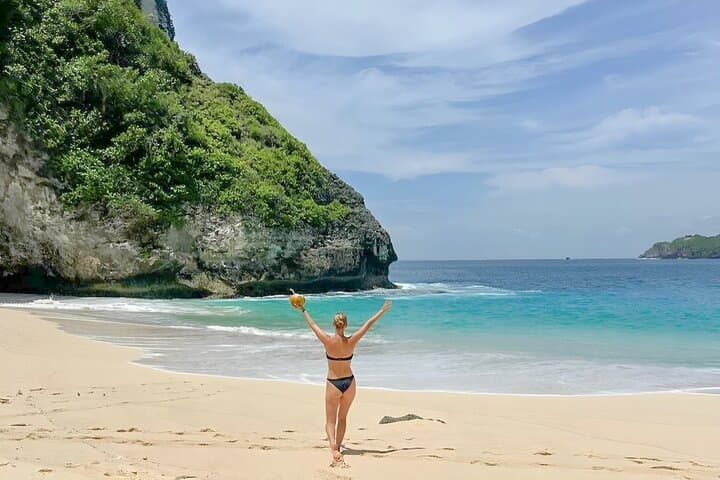 Nusa Penida Day Tour — Kelingking, Broken Beach & Angel's Billabong photo 3