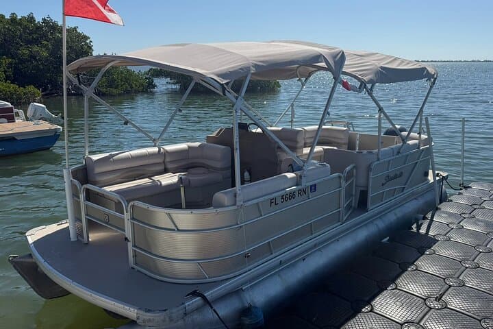 Cudjoe Key Boat Rentals: 23' Tritoon with GPS Tracks in the Lower Keys