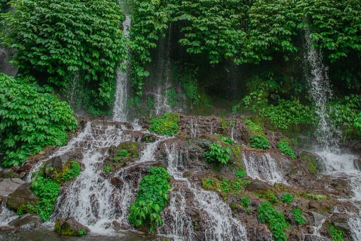 Benang Kelambu Waterfalls Day Trip: Waterfalls, Sasak Village & Merese Hill photo 3