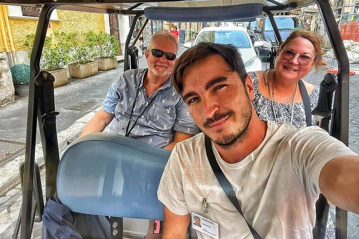 Private Rome Golf Cart Food Tour — Pizza, Gelato & Wine (6H) photo 3