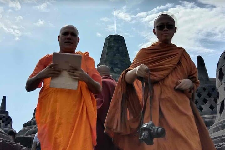 Borobudur Pilgrimage Tour: Sunrise Temple Visit and Cultural Walk photo 2