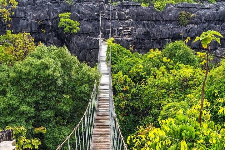 Northern Madagascar: 6-Day Ankify to Diego Suarez Discovery