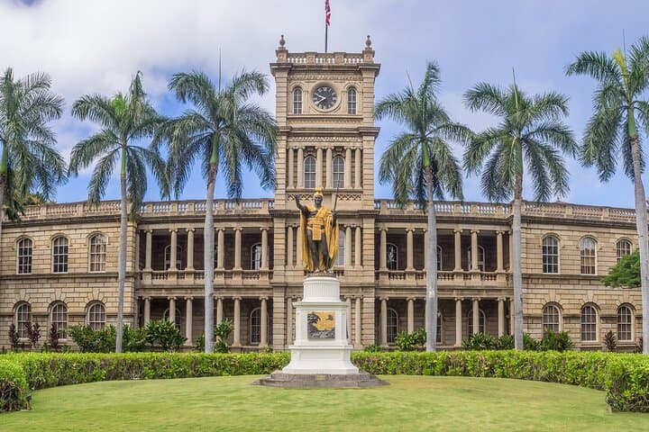 Self-Guided Downtown Honolulu Walking Audio Tour: Explore Iolani Palace & Historic Sights photo 6