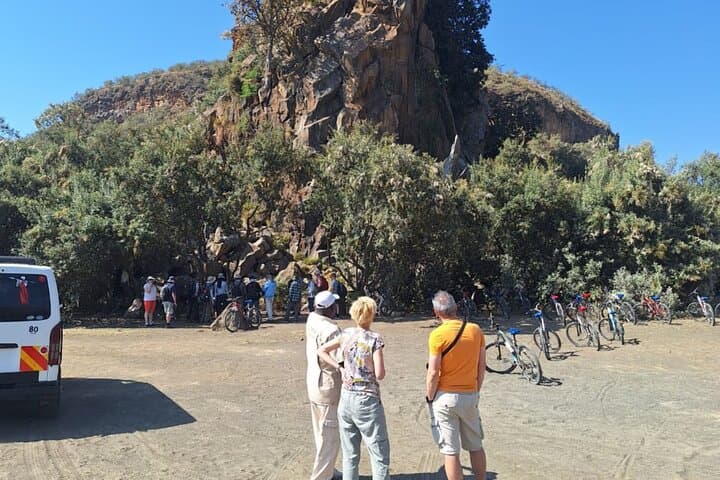 Lake Naivasha & Hell's Gate Day Trip — Boat Ride, Biking & Wildlife Near Nairobi