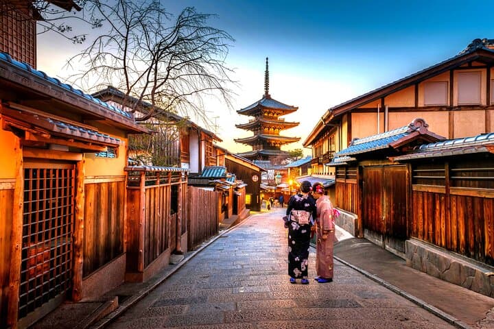 Private Kyoto Day Tour: Customizable Car Tour with English-Speaking Driver photo 2