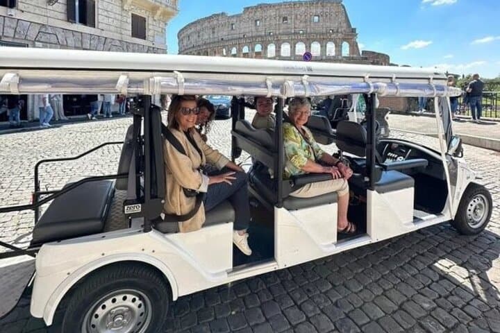 Private 3-Hour Rome Golf Cart Tour with Restaurant Reservation photo 3