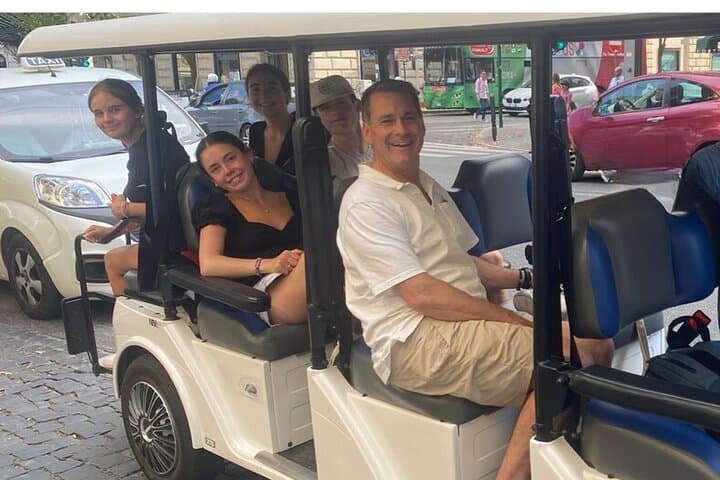 Private 3-Hour Rome Golf Cart Tour with Restaurant Reservation photo 6