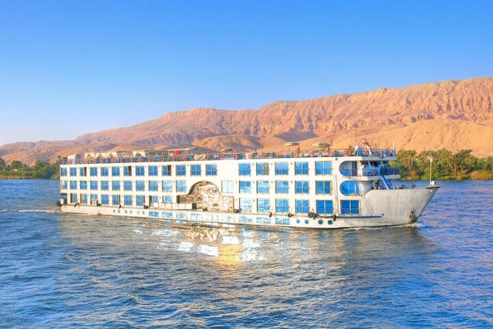 5-Day Cairo and Nile Cruise with Luxor Hot Air Balloon: Pyramids to Valley of the Kings photo 4