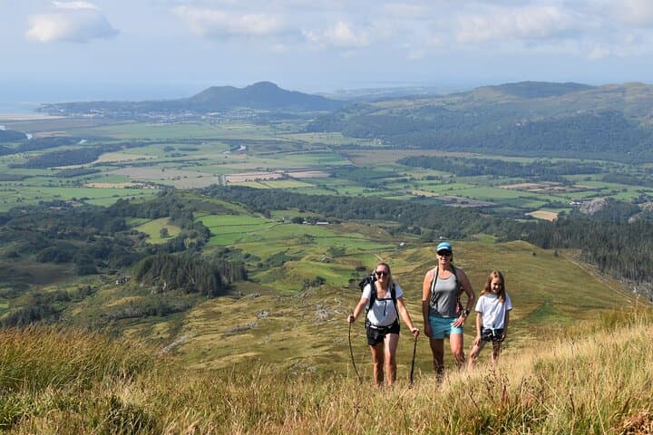Guided Hike in the Moelwyn Mountains: Croesor to Moelwyn Mawr & Moelwyn Bach photo 2