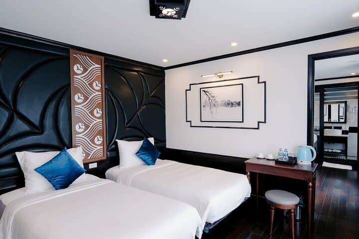 Rosa Cruise: 2-Day Halong Bay & Lan Ha Bay Overnight from Hanoi photo 5