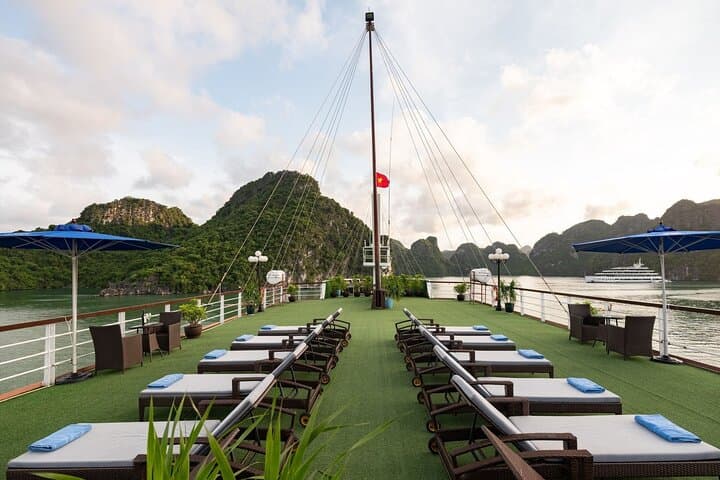 Rosa Cruise: 2-Day Halong Bay & Lan Ha Bay Overnight from Hanoi photo 3