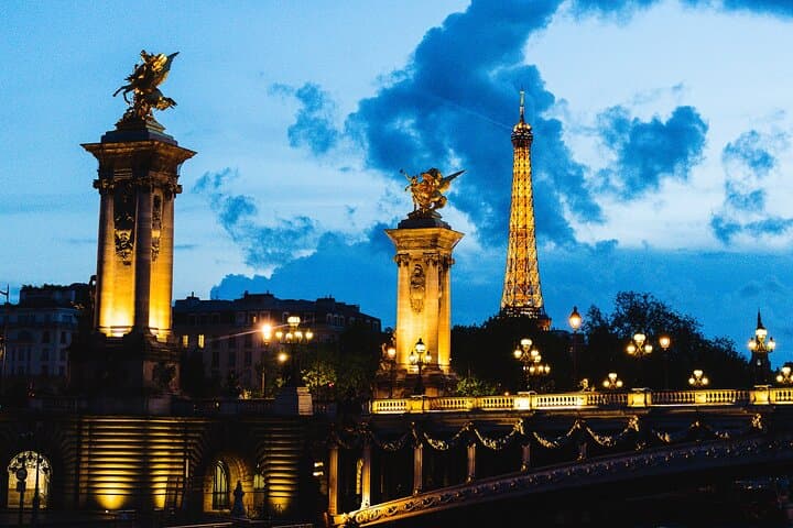 Seine River Rooftop Boat Cruise Aperitif — Paris Evening Cruise with Drinks & Platter photo 3