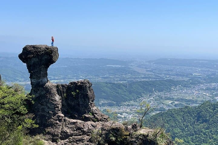 Hike and Stay: Private Showa-Era Mountain Escape near Osaka photo 3
