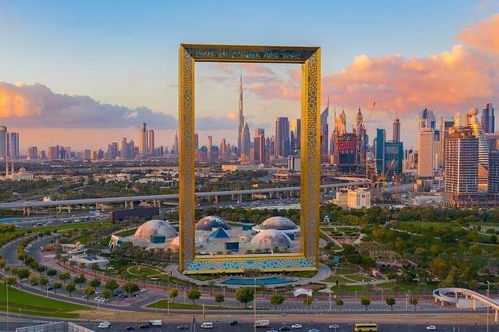 Visiting the Dubai Frame: Views of Old and New Dubai in Zabeel Park photo 1