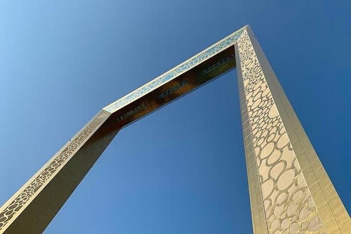 Visiting the Dubai Frame: Views of Old and New Dubai in Zabeel Park photo 3