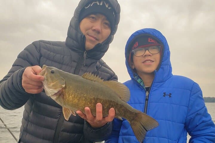 Lake Simcoe Smallmouth Bass Fishing Charter - 5-Hour Guided Trip photo 3