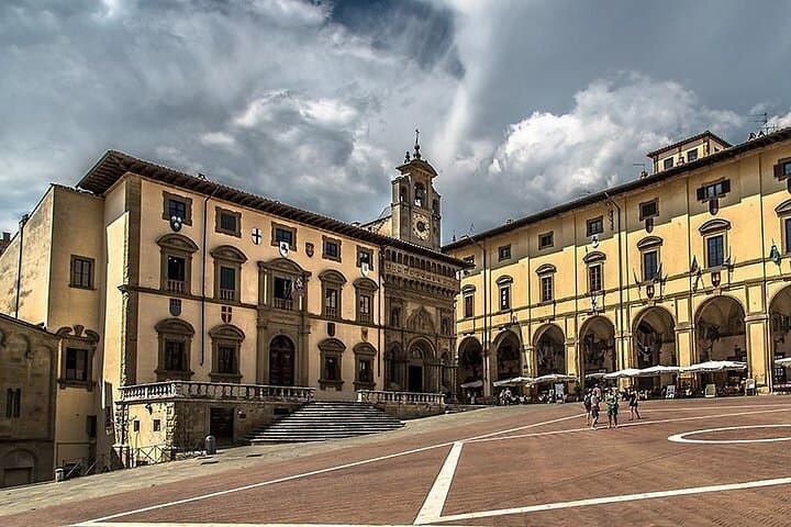 Private Minivan Day Trip from Florence to Arezzo and Cortona photo 6
