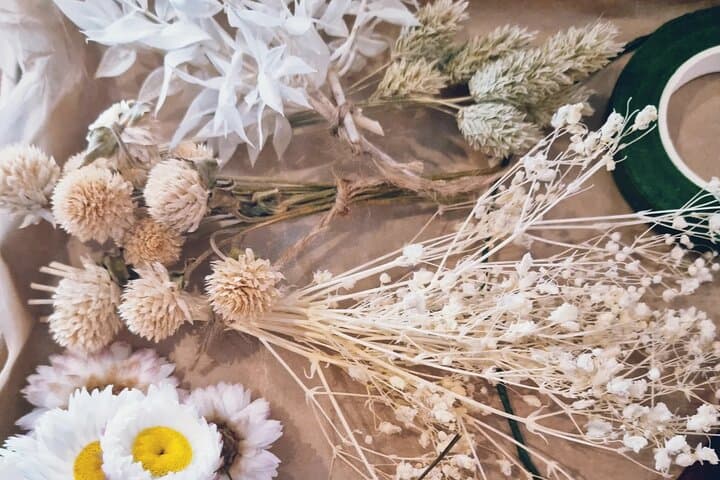 Flower Crown and Fizz Workshop in London — Make Your Own Festival Headpiece