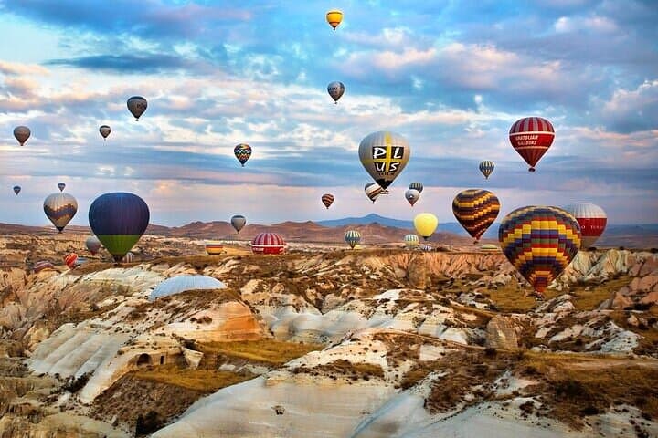 Cappadocia Hot Air Balloon Flight Over Göreme: Sunrise Ride with Pickup and Champagne photo 6