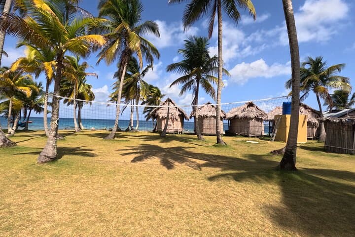 San Blas Island Hopping: 1-Night Isla Pelicano Adventure with Guna Community Visit photo 6