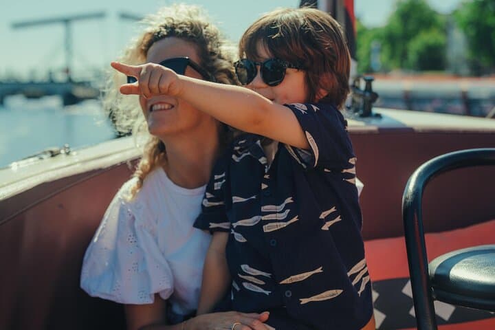 Open-Boat Amsterdam Canal Cruise — 60-Min Guided Tour with Local Hosts photo 6