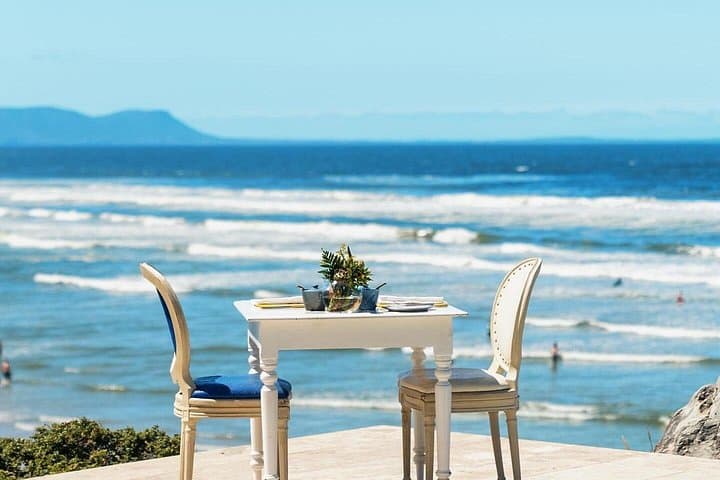 Cape Winelands Private Full-Day: Stellenbosch, Franschhoek & Paarl Wine Tour photo 3