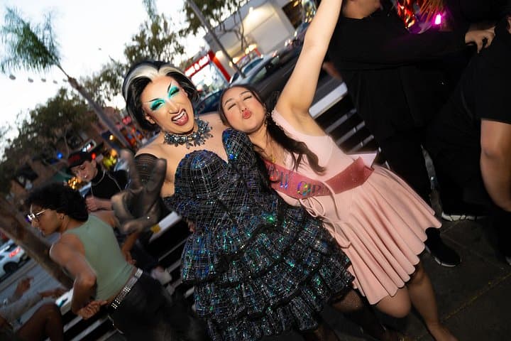 West Hollywood Drag Bar Crawl with Drink — WeHo Nightlife Tour photo 4