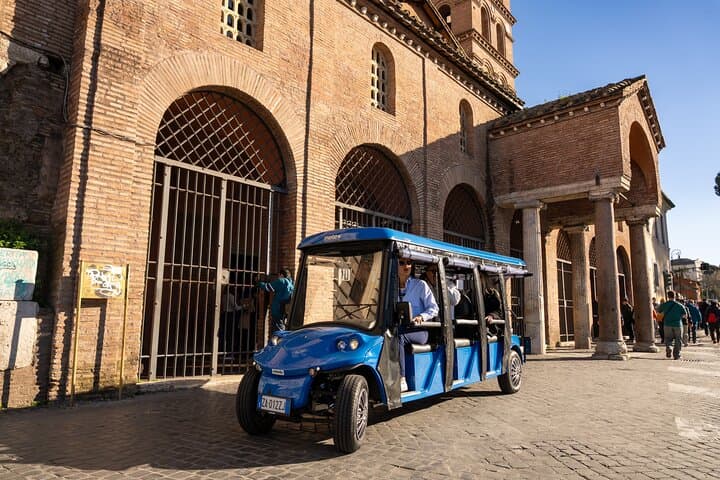 Rome Golf Cart Tour: Gelato, Prosecco & Iconic Sights in 2–2.5 Hours photo 4