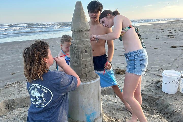 Galveston Sandcastle Lessons: Build 6‑Foot Castles on Seawall Beach photo 4