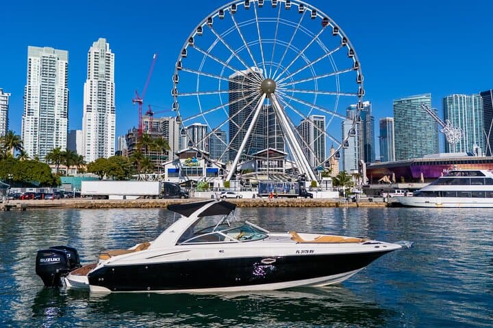 Miami Private Boat Cruise: Island-Hopping, Bayside Sightseeing & Beach Stops photo 3