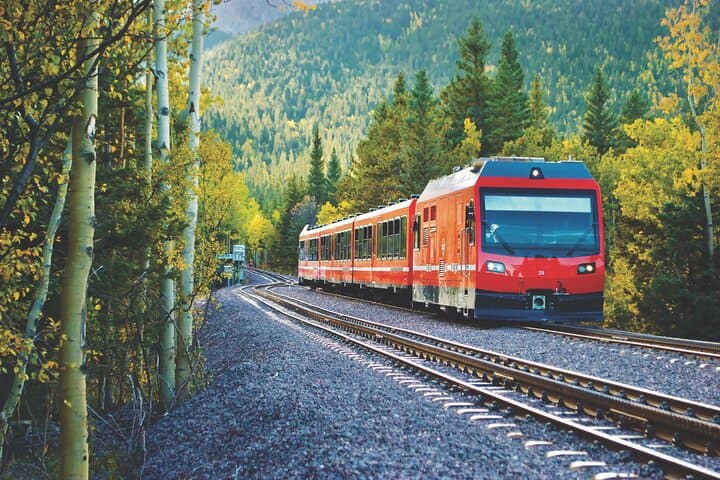 Private Pikes Peak Cog Railway: Manitou Springs & Garden of the Gods Day Tour photo 5