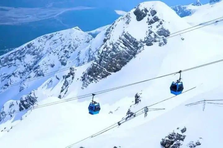 Jade Dragon Snow Mountain VIP Tour: Blue Moon Valley, Dongba Culture & Impression Lijiang