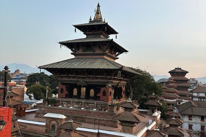 Kathmandu UNESCO Heritage Tour: Lama Blessing & Rickshaw Ride