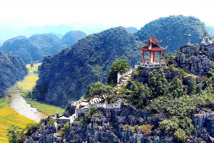 Day in Ninh Binh: Hoa Lu, Bai Dinh, Trang An & Mua Cave