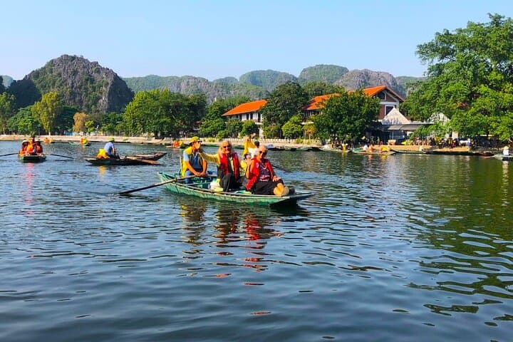 Private Day Trip to Tam Coc, Mua Caves & Hoa Lu from Hanoi photo 2