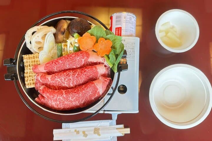 Tokyo Bay Yakatabune Dinner Cruise with Live Shamisen Show & Drinks photo 3