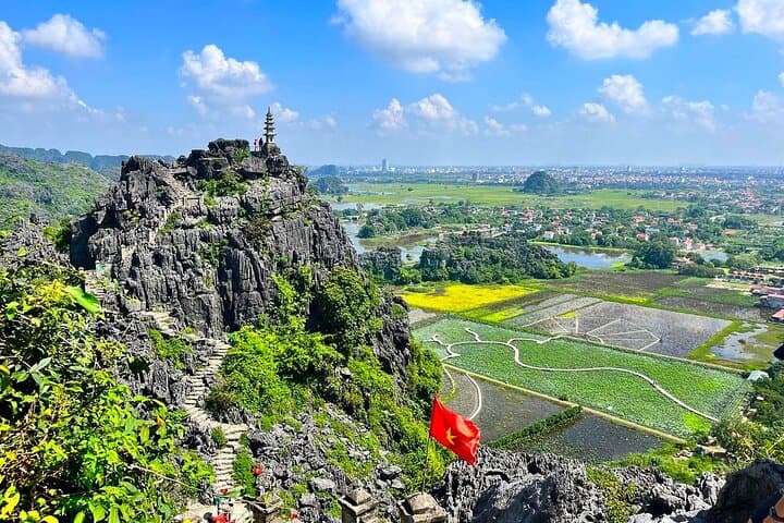 Day Trip to Trang An, Bich Dong & Hang Mua (Mua Caves) from Hanoi photo 2