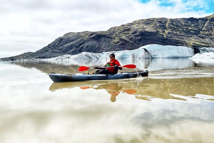 Heinaberg Lagoon Glacier Kayak Adventure in Vatnajökull National Park photo 3